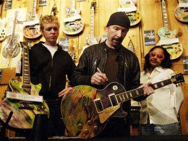 U2's The Edge meets with musicians affected by Hurricane Katrina